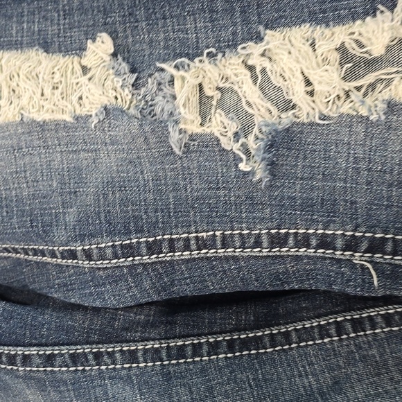Refuge Runway By Everyday Boop Distressed Blue Jeans - Picture 6 of 8
